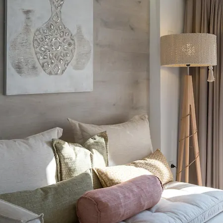 White Pearls-adults Only Luxury Hotel *